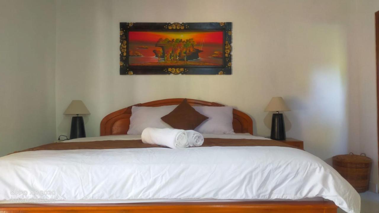 Serongga Guest House Lebih Ngoại thất bức ảnh