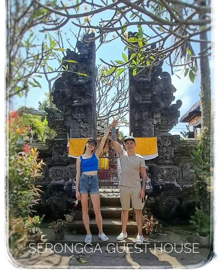 Serongga Guest House Lebih Ngoại thất bức ảnh